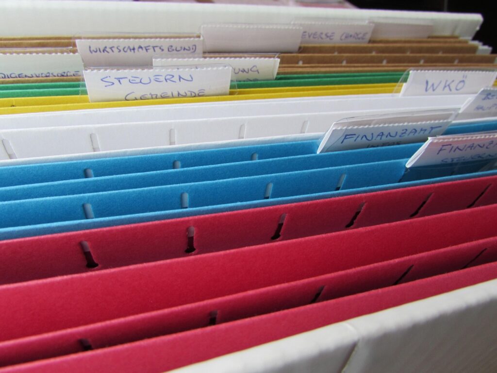 files, folder, drop, filing, office, taxes, bills, file folder, folder, folder, folder, folder, folder, file folder